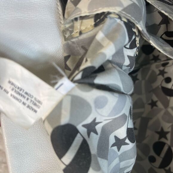 Gap leather white large shoulder bag silver tone hardwares magnetic top closure - Picture 9 of 11